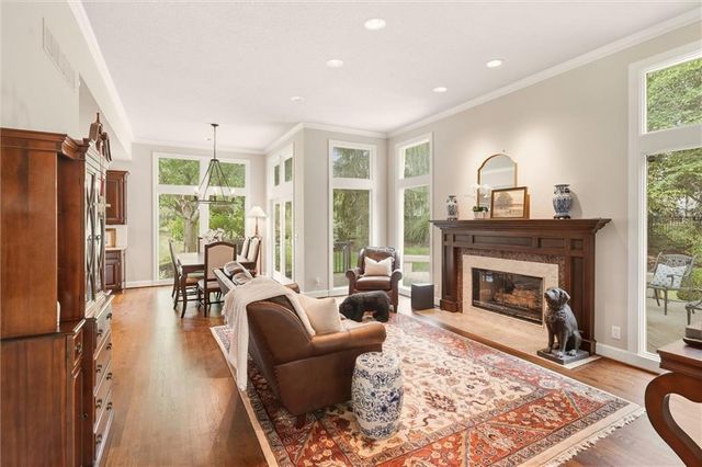 15040 Sherwood Street, Leawood, KS 66224