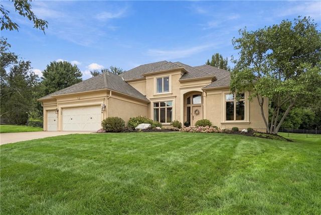 15040 Sherwood Street, Leawood, KS 66224