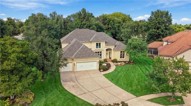 15040 Sherwood Street, Leawood, KS 66224