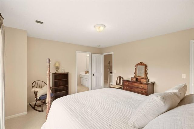 15040 Sherwood Street, Leawood, KS 66224