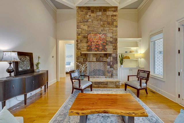 1401 Fernwood Glendale Road, Spartanburg, SC 29307