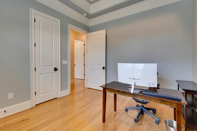 1401 Fernwood Glendale Road, Spartanburg, SC 29307