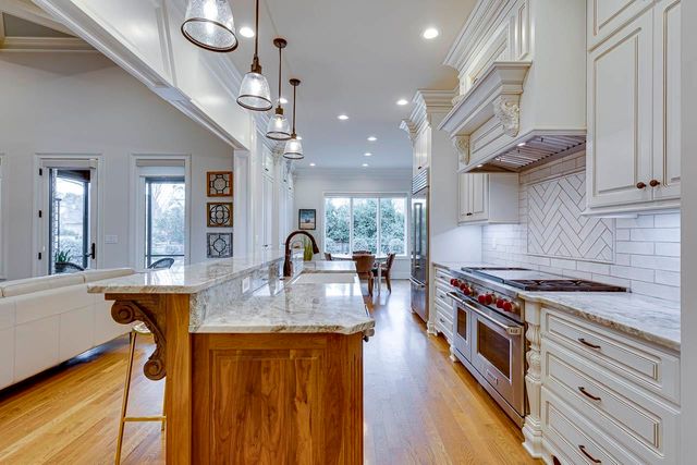 1401 Fernwood Glendale Road, Spartanburg, SC 29307