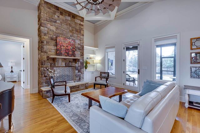 1401 Fernwood Glendale Road, Spartanburg, SC 29307