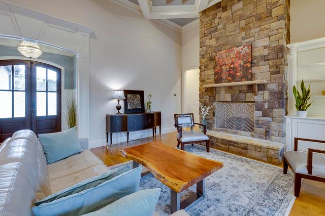 1401 Fernwood Glendale Road, Spartanburg, SC 29307