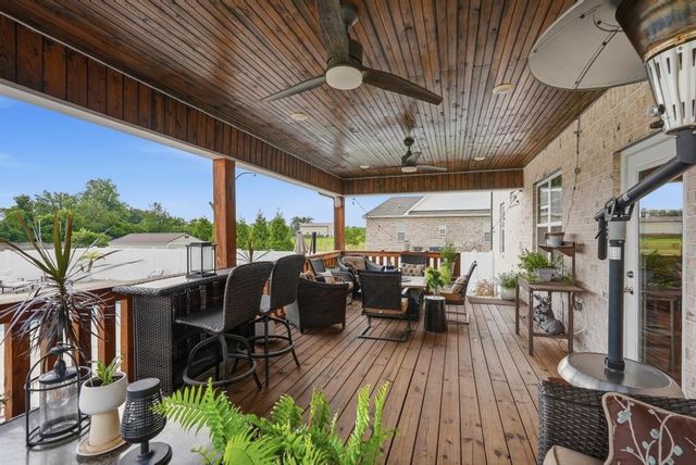 351 Drivers Ln, Gallatin, TN 37066