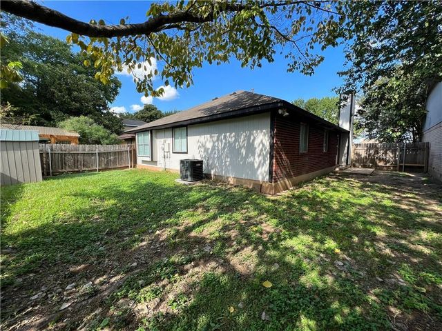 4714 Castleman DR, Austin, TX 78725