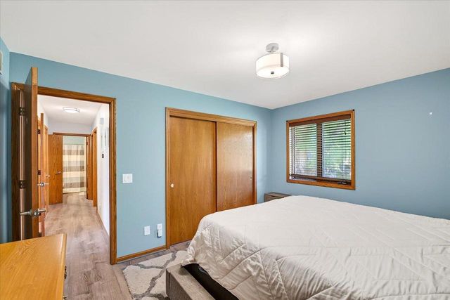 3021 Dorchester Way, Madison, WI 53719
