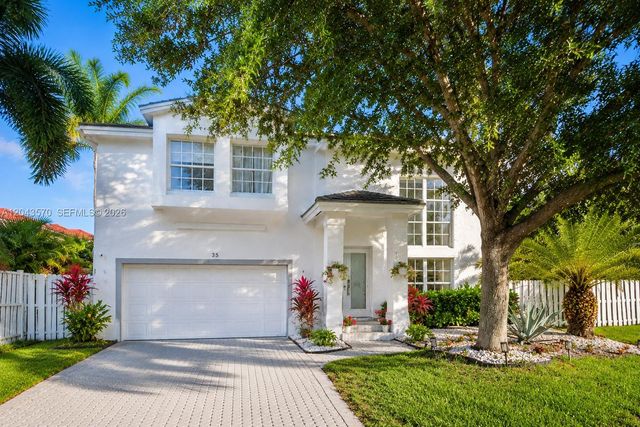 85 Gables Boulevard -, Weston, FL 33326