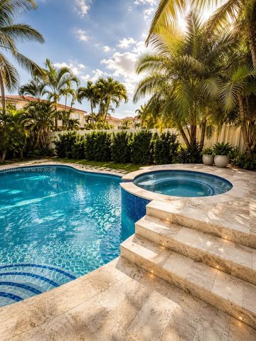 85 Gables Boulevard -, Weston, FL 33326