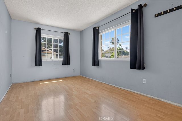 13265 Parkland Circle, Sylmar, CA 91342