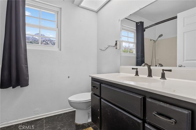 13265 Parkland Circle, Sylmar, CA 91342
