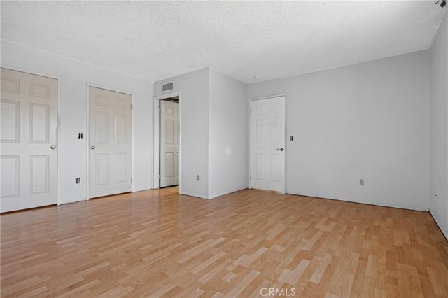 13265 Parkland Circle, Sylmar, CA 91342