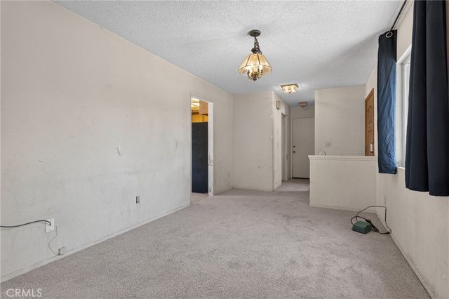 13265 Parkland Circle, Sylmar, CA 91342