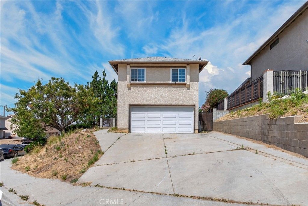 13265 Parkland Circle, Sylmar, CA 91342