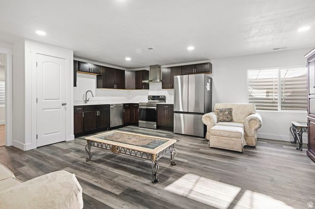 7127 W HAWK VIEW WAY, West Jordan, UT 84081