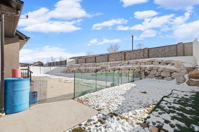 7127 W HAWK VIEW WAY, West Jordan, UT 84081