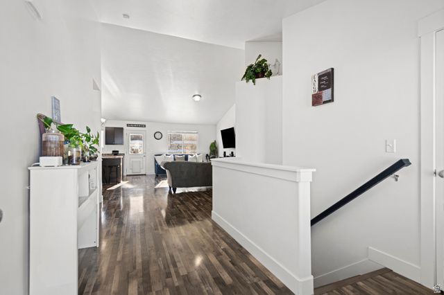 7127 W HAWK VIEW WAY, West Jordan, UT 84081