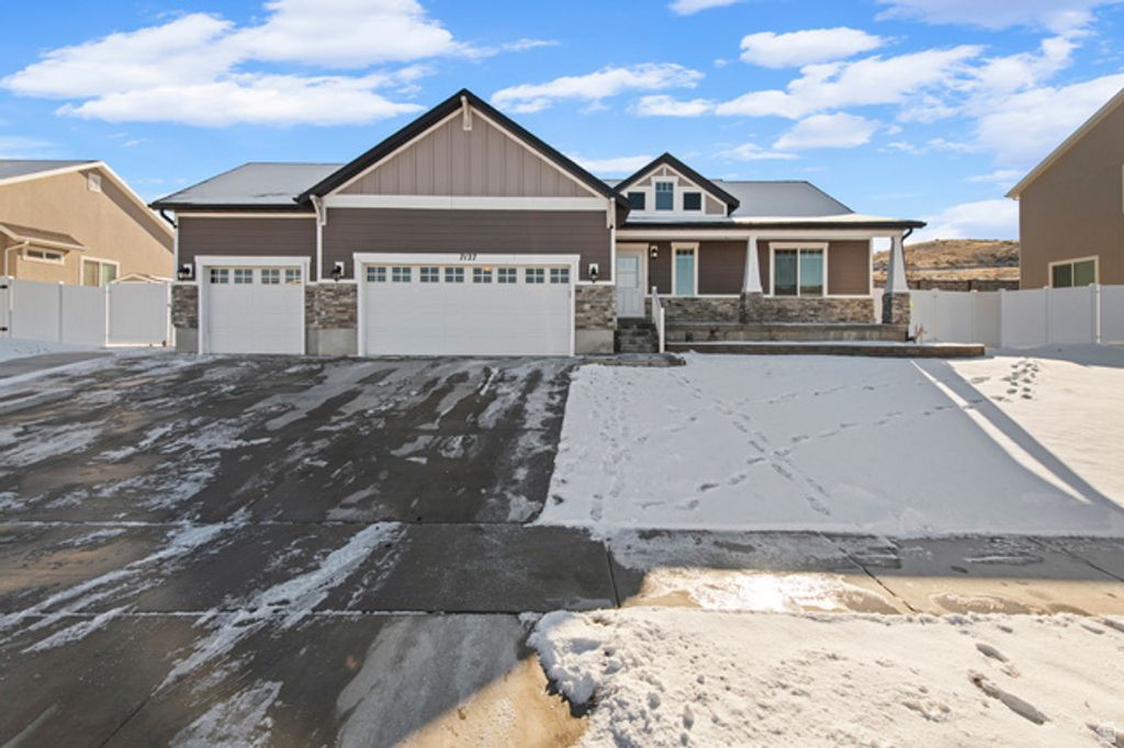7127 W HAWK VIEW WAY, West Jordan, UT 84081