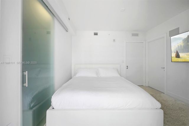 1451 Brickell Ave 1106, Miami, FL 33131