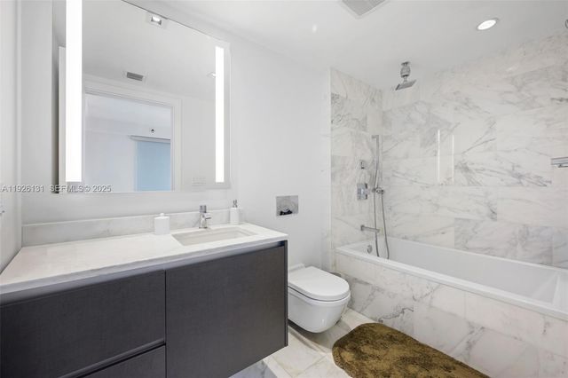 1451 Brickell Ave 1106, Miami, FL 33131