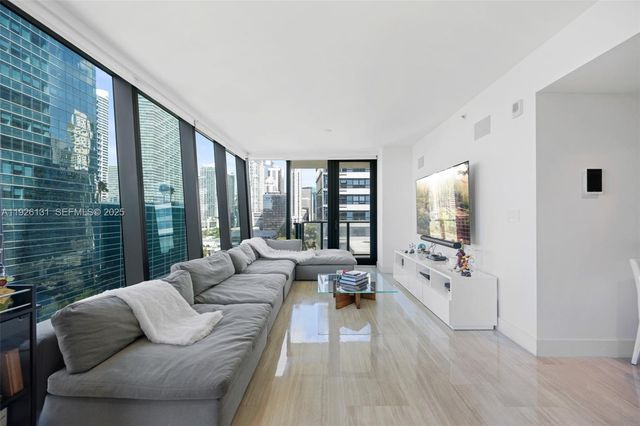 1451 Brickell Ave 1106, Miami, FL 33131