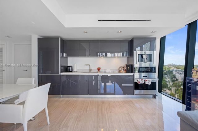 1451 Brickell Ave 1106, Miami, FL 33131