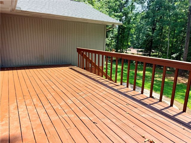 412 Hartwell Drive, Seneca, SC 29672