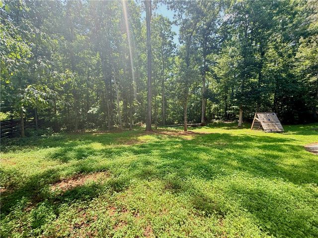 412 Hartwell Drive, Seneca, SC 29672
