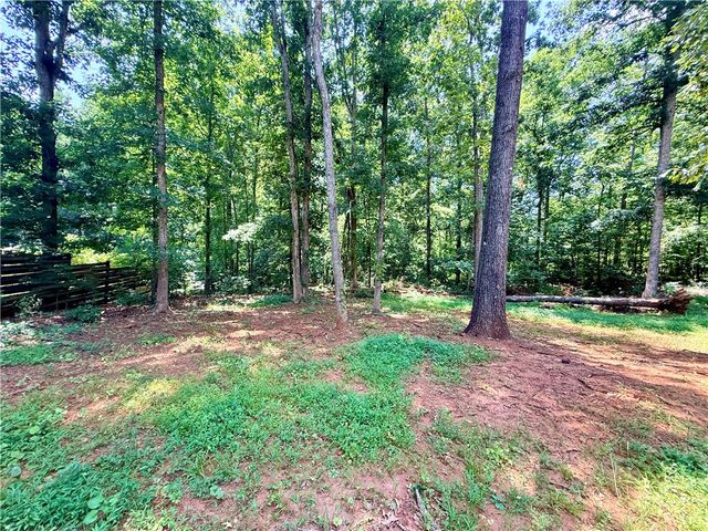 412 Hartwell Drive, Seneca, SC 29672