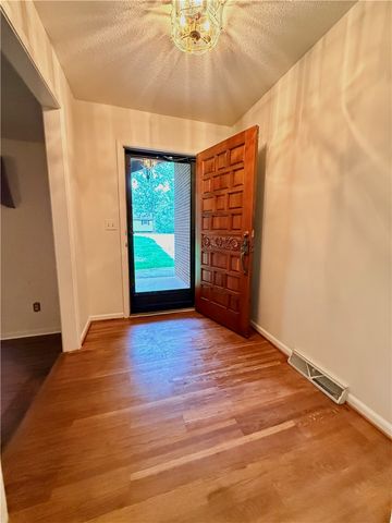 412 Hartwell Drive, Seneca, SC 29672