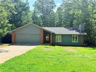 412 Hartwell Drive, Seneca, SC 29672