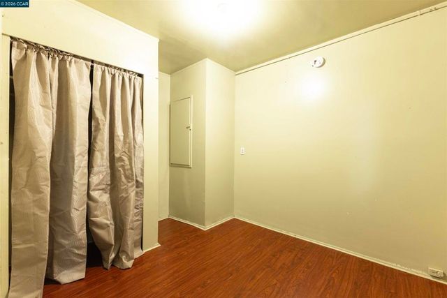 864 Moultrie St, San Francisco, CA 94110