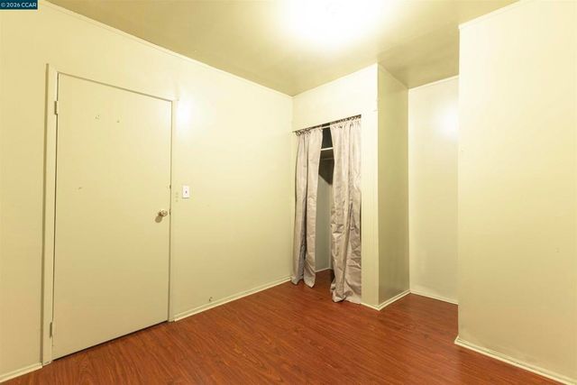 864 Moultrie St, San Francisco, CA 94110