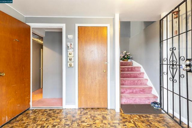 864 Moultrie St, San Francisco, CA 94110