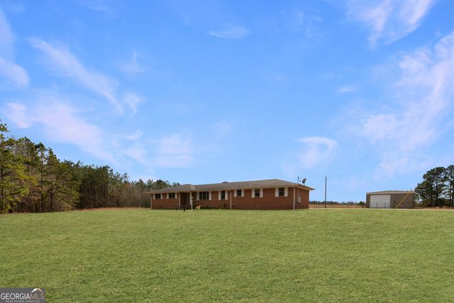 8037 County Road 289, Lanett, AL 36863