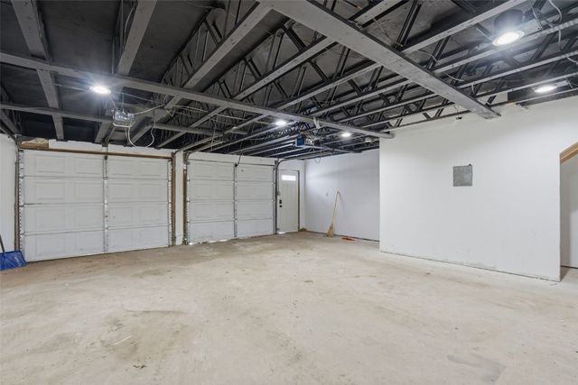 932 22nd Avenue SW, Cedar Rapids, IA 52404