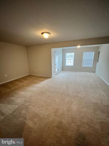 12105 BOWLING FARM CT, Fredericksburg, VA 22407