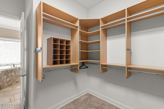 135 Oak Leaf Trail, Benton, LA 71006