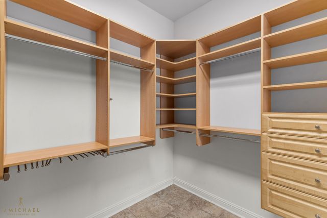 135 Oak Leaf Trail, Benton, LA 71006