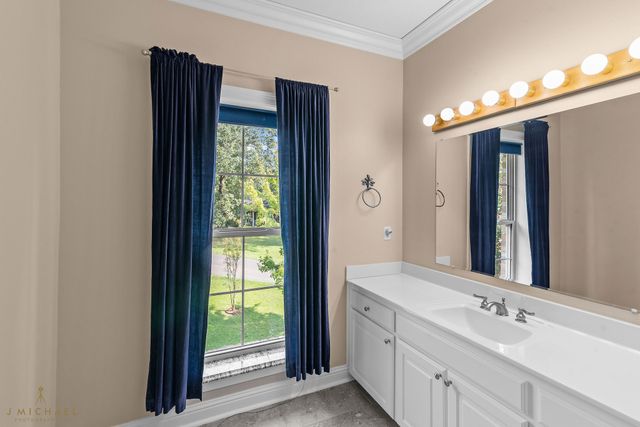 135 Oak Leaf Trail, Benton, LA 71006