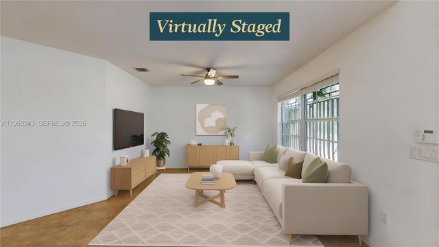 12922 SW 221st St, Miami, FL 33170