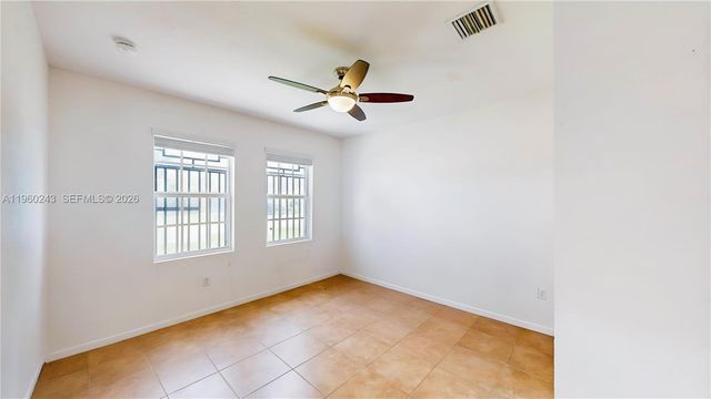 12922 SW 221st St, Miami, FL 33170