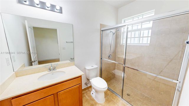 12922 SW 221st St, Miami, FL 33170