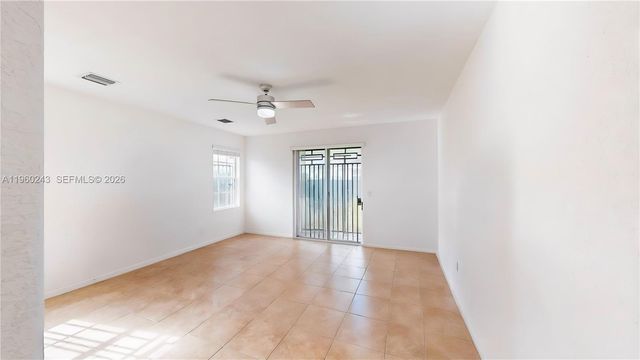 12922 SW 221st St, Miami, FL 33170