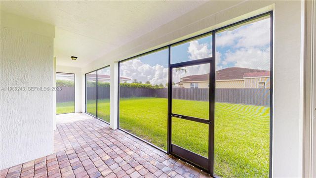 12922 SW 221st St, Miami, FL 33170