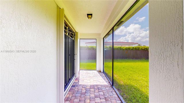 12922 SW 221st St, Miami, FL 33170