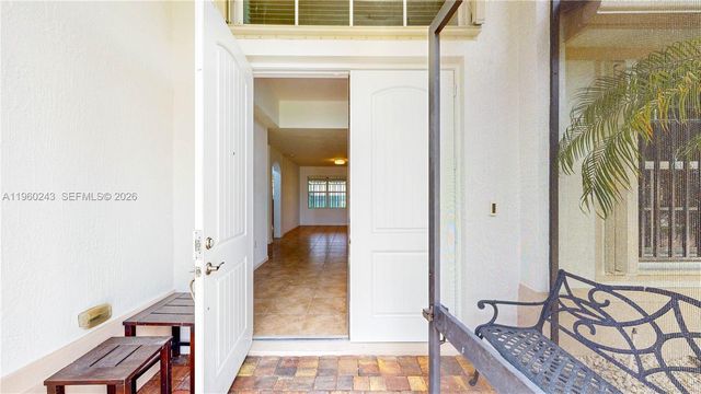 12922 SW 221st St, Miami, FL 33170