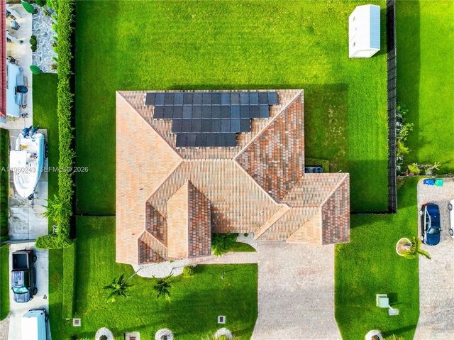 12922 SW 221st St, Miami, FL 33170