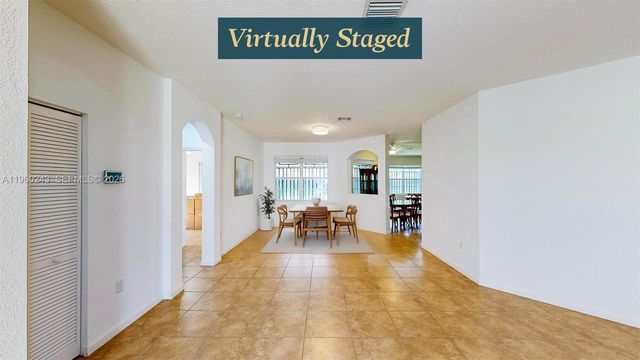 12922 SW 221st St, Miami, FL 33170